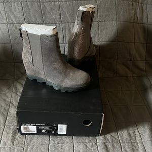 Youth Joan of Arctic Wedge Chelsea